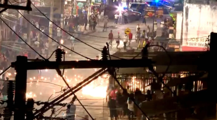 Jovem atingido por rojão em guerra de fogos em Salvador está na UTI após cirurgias para reconstrução do rosto