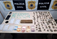 Homem de 29 anos é preso por tráfico e drogas são apreendidas em Santo Antônio de Jesus; o flagrante foi feito após uma remessa chegar para o suspeito