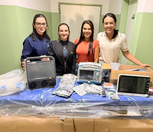 Unidade de Pronto Atendimento em Cruz das Almas recebe equipamentos para reforçar assistência aos pacientes de emergência; prefeito fala em referência