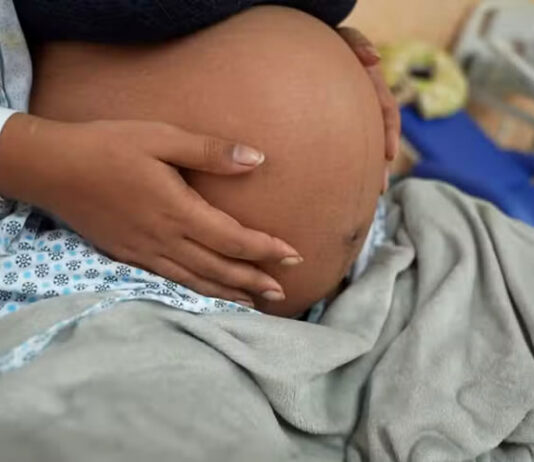 Veja: Bahia inclui prevenção da gravidez precoce no currículo das escolas e pode ampliar debate na proteção de meninas