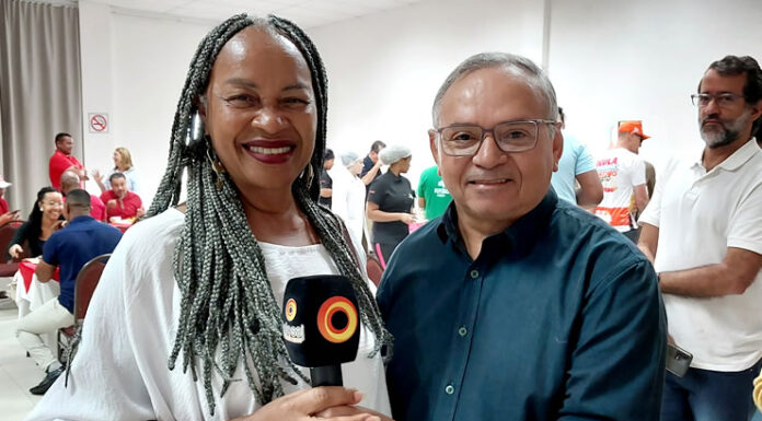 Deputada Olívia Santana reforça apoio à reeleição de Jerônimo durante PGP em Santo Antônio de Jesus