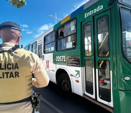 Roubos e furtos a ônibus caem 76% na Bahia em junho, de 52 para 12 ocorrências em um ano, aponta dados