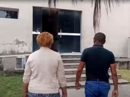 Cuidadora de idosa é presa na Bahia suspeita de desviar cerca de R$ 100 mil da paciente para gastar em apostas