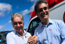 Robinson Almeida e Zé Neto entregam nova ambulância do SAMU e microônibus TFD para reforçar saúde de SAJ