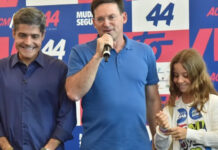 Pré-candidato, João Roma anuncia dois ex-prefeitos como suplentes ao Senado e completou a chapa ao lado de ACM Neto: ‘Pessoas com serviço prestado’