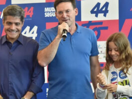 Pré-candidato, João Roma anuncia dois ex-prefeitos como suplentes ao Senado e completou a chapa ao lado de ACM Neto: ‘Pessoas com serviço prestado’