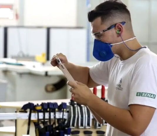 Senado pode votar projeto que cria o Estatuto do Aprendiz e pode gerar milhares de vagas no mercado de trabalho