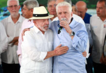 Jaques Wagner e Lula se encontraram pela primeira vez após senador deixar liderança do governo no Senado